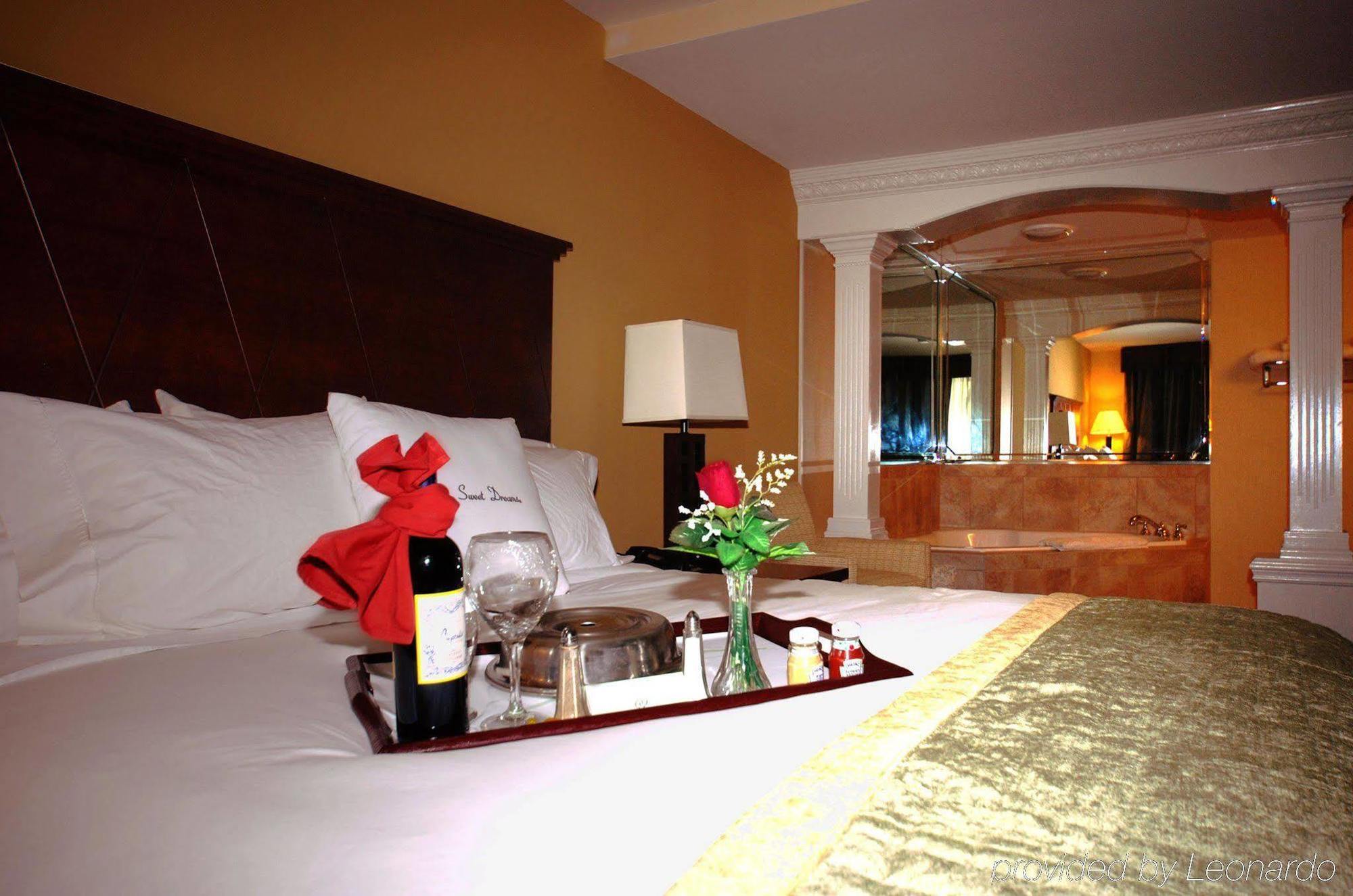Doubletree By Hilton Fayetteville Chambre photo